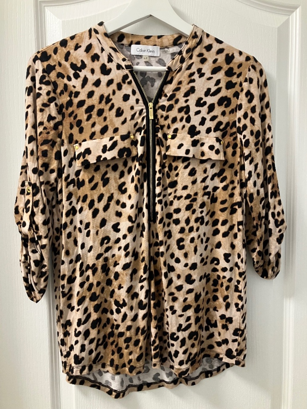 Calvin Klein blouse size small animal print